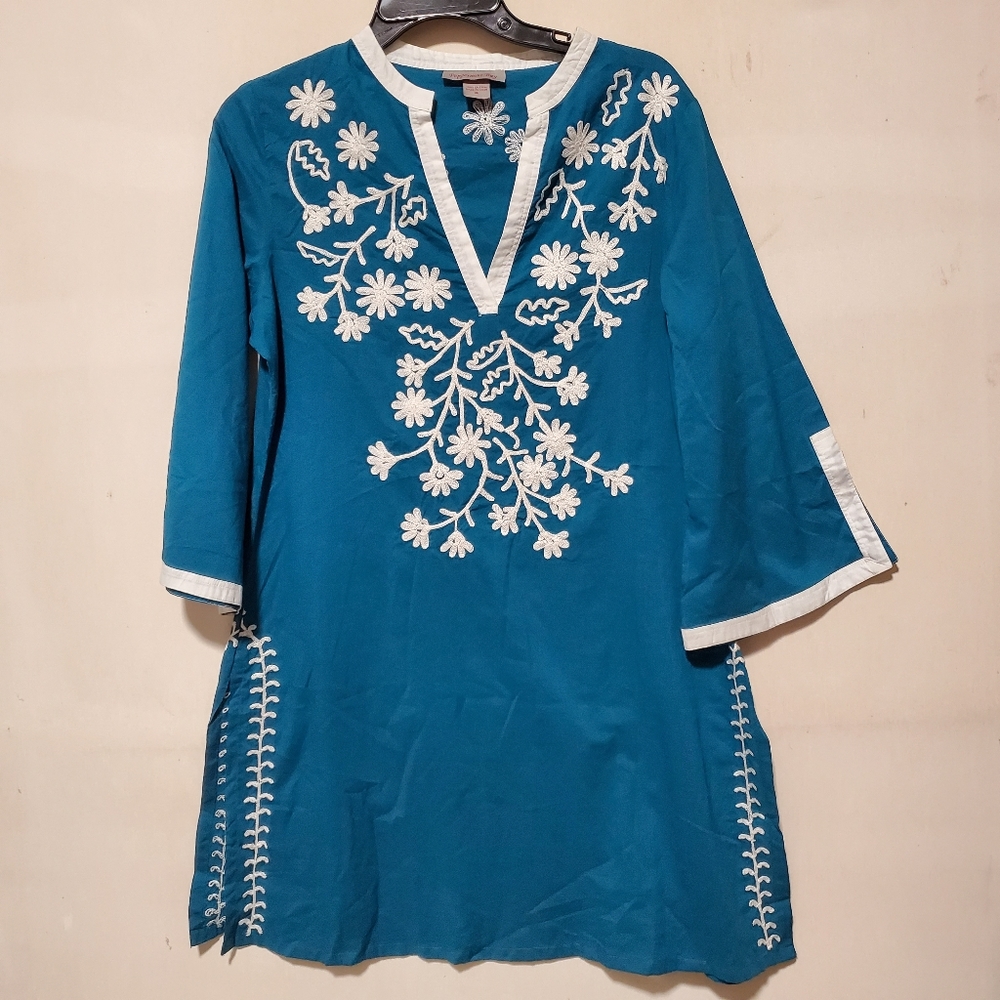 Peppermint Bay Tunic Floral Embelishment Medium